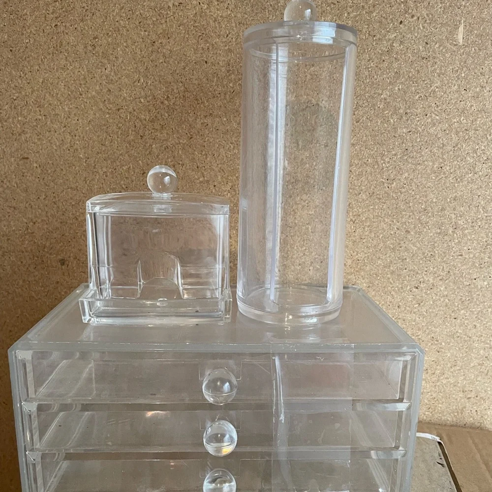 Acrylic organizers